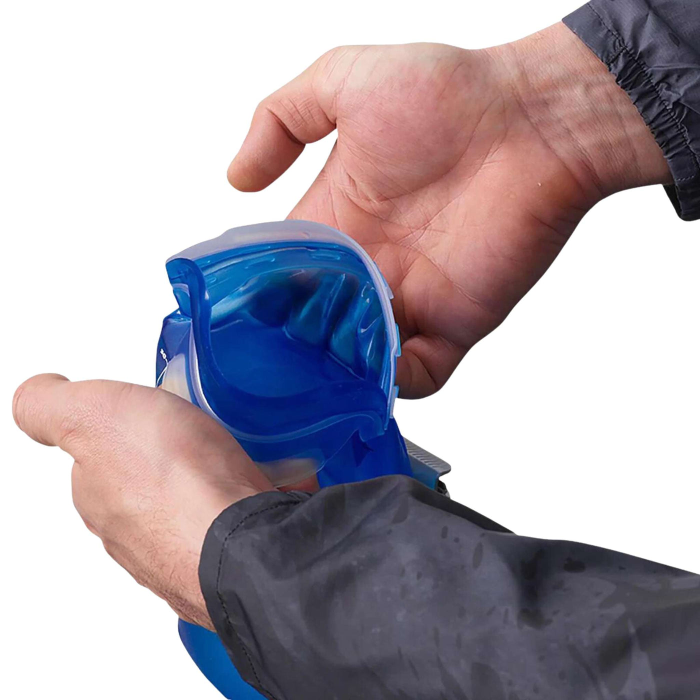 Salomon Soft Reservoir 1.5L Hydration | Hydration Packs | Water Bladder | Further Faster Christchurch NZ | #clear-blue